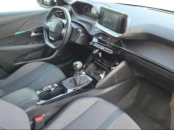 Peugeot 208 2020 photo 2