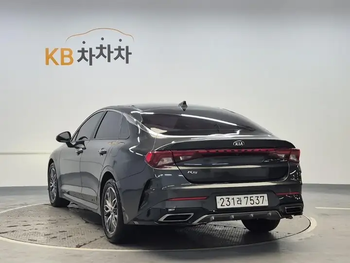 Kia K5 2020 photo 2