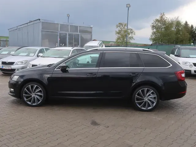 Skoda Octavia Combi 2017 photo 2