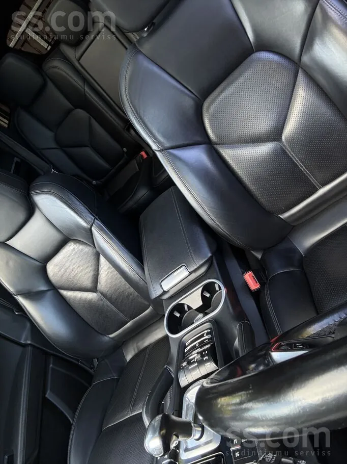 Porsche Cayenne 2016 photo 3