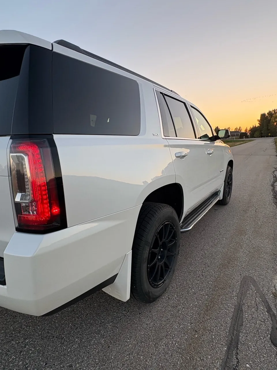 GMC Yukon 2015 photo 4