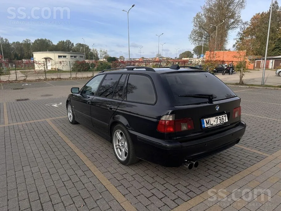 BMW E39 2003 photo 5