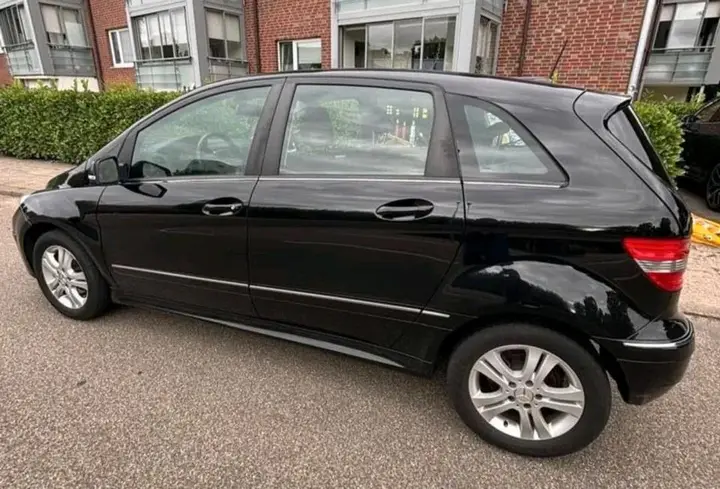 Mercedes-Benz B-Class