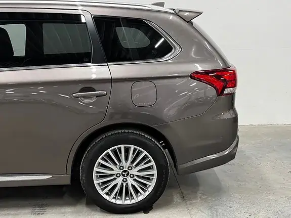 Mitsubishi Outlander 2020 photo 4