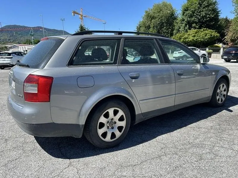 Audi A4 Avant 2002 photo 3