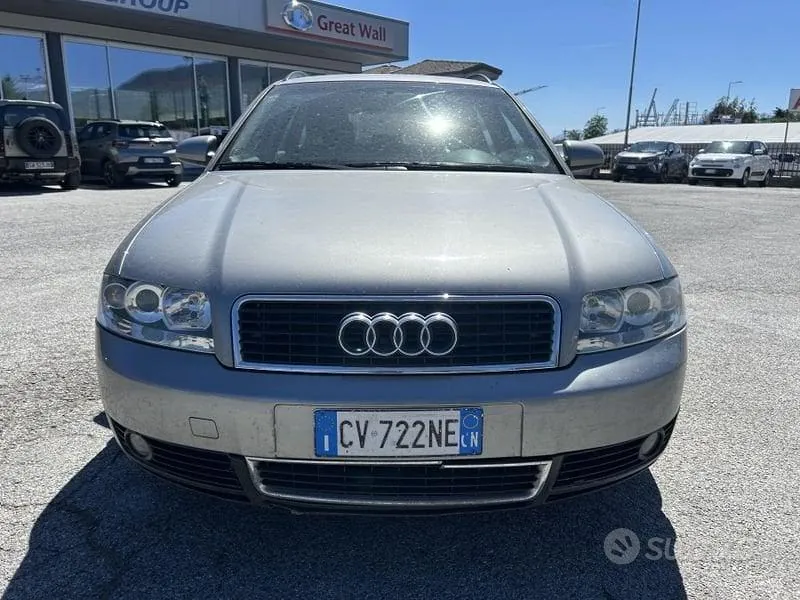 Audi A4 Avant 2002 photo 2