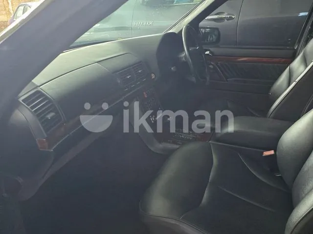 Mercedes-Benz S300 1993 photo 2
