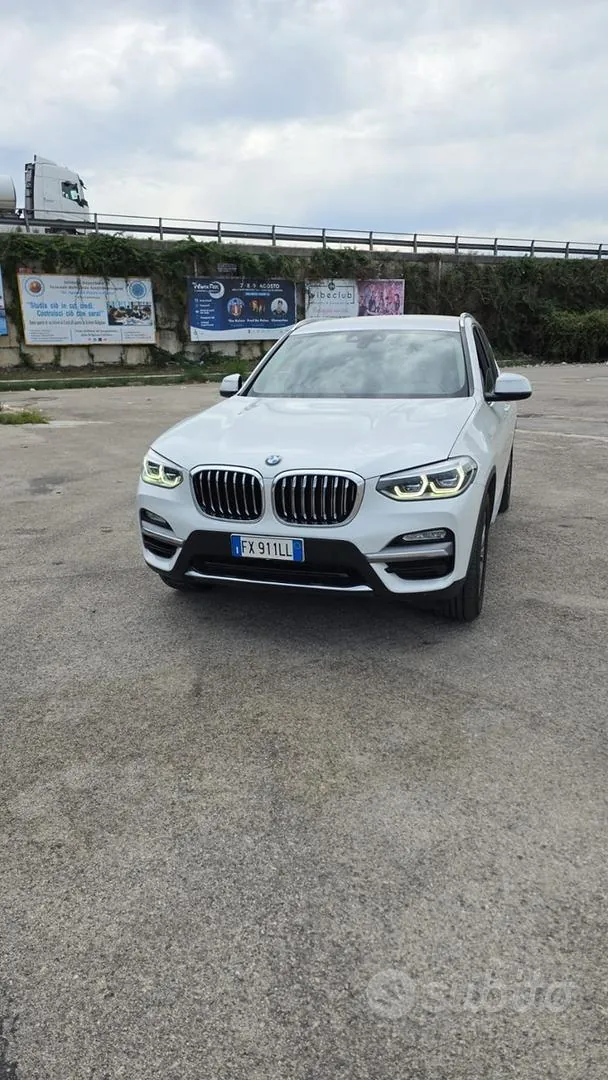 BMW X3 2019 photo 2