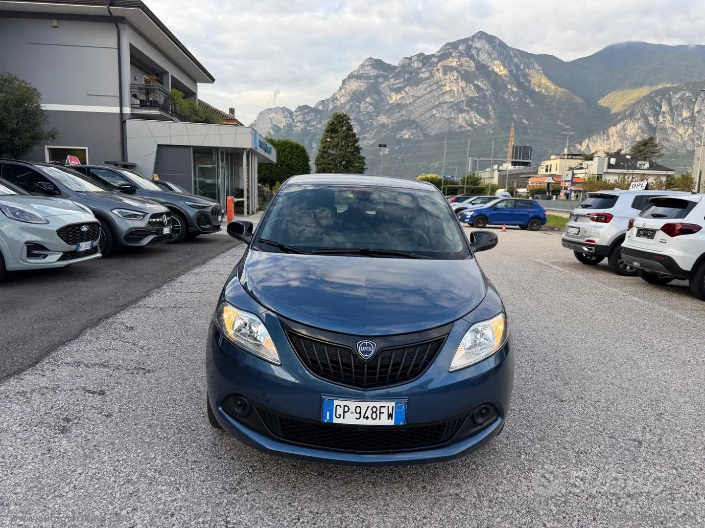 Lancia Ypsilon 2023 photo 2