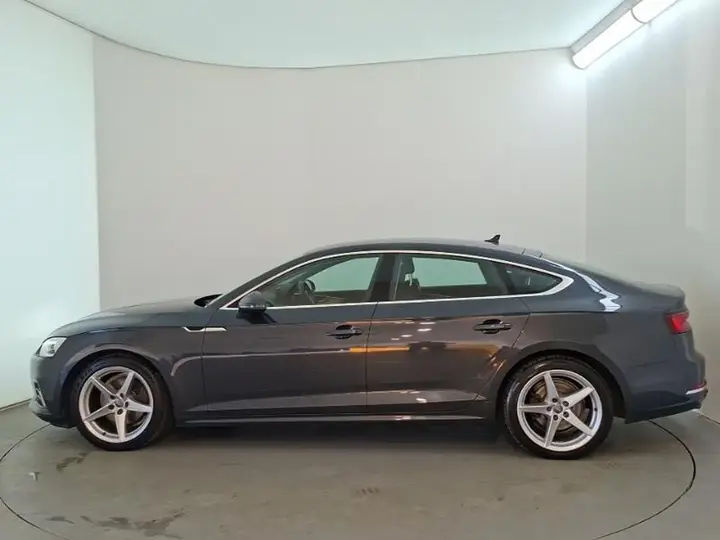 Audi A5 2019 photo 4