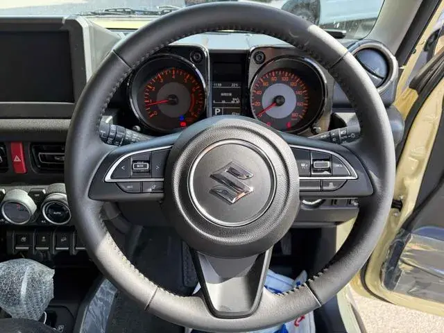Suzuki Jimny photo 3