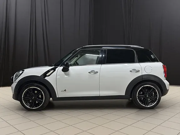 Mini Countryman Cooper 2012 photo 2