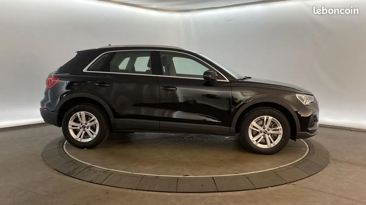 Audi Q3 2023 photo 4