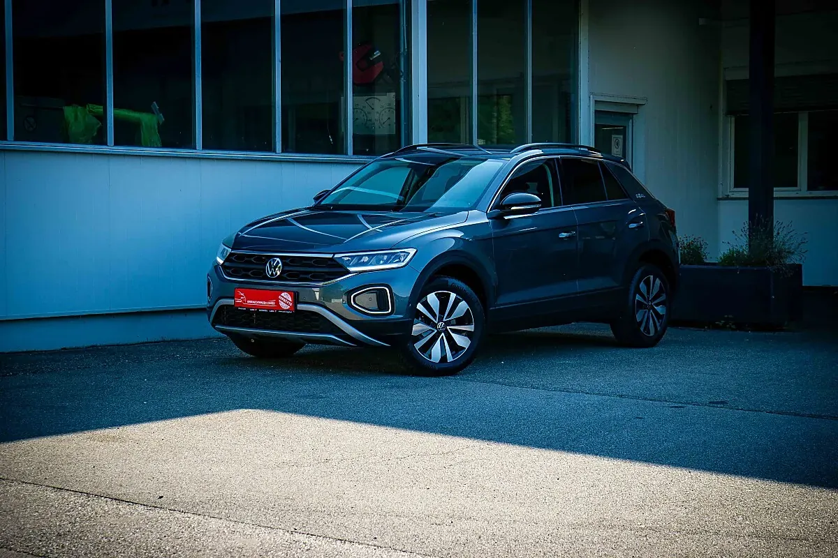 Volkswagen T-Roc 2025 photo 3