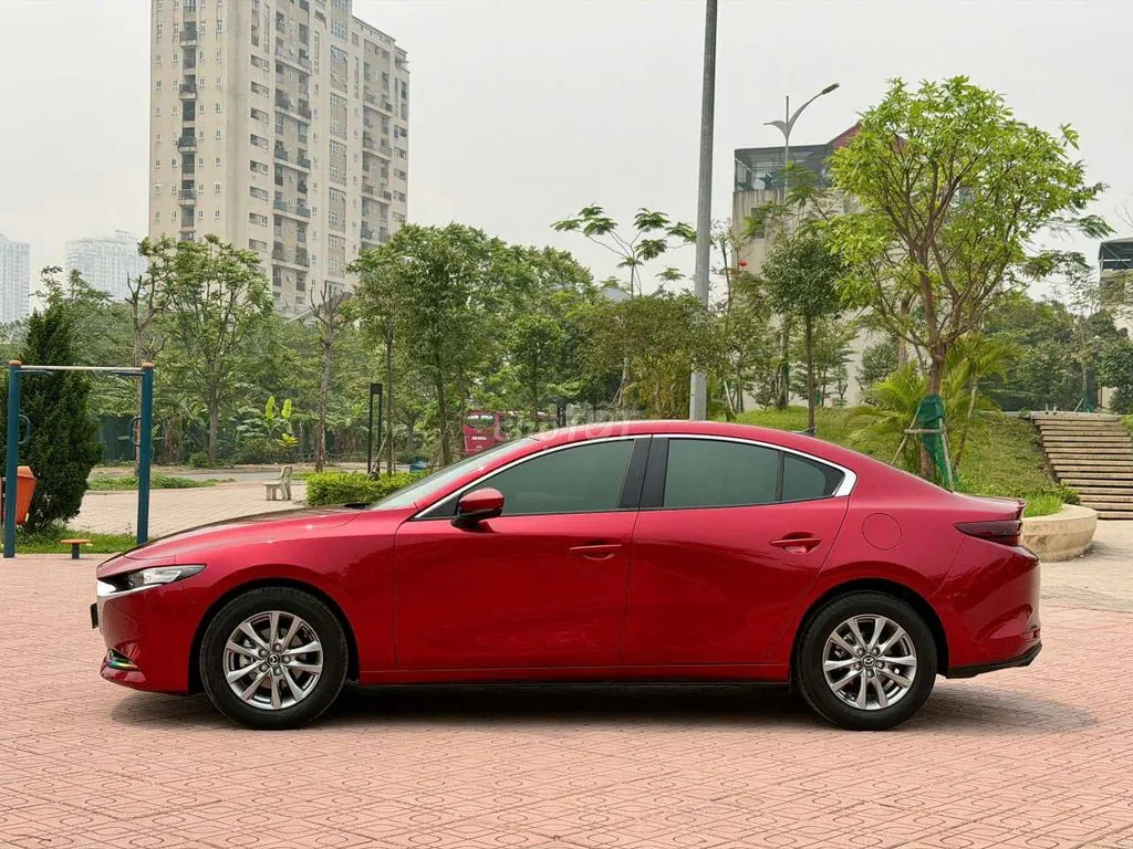 Mazda 3 2023 photo 4