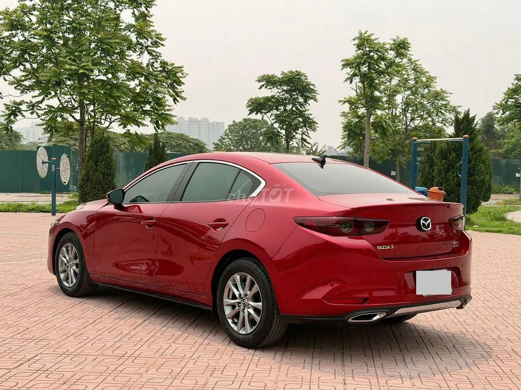 Mazda 3 2023 photo 3