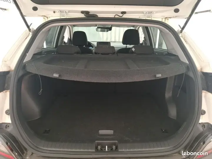Hyundai Kona 2023 photo 4