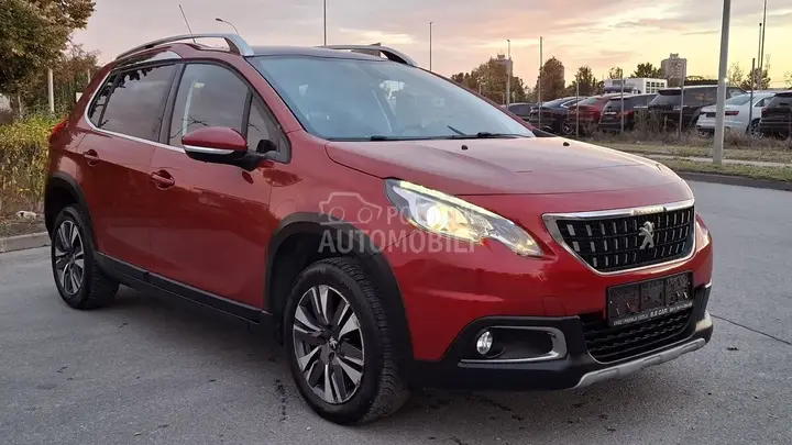 Peugeot 2008 2017 photo 3