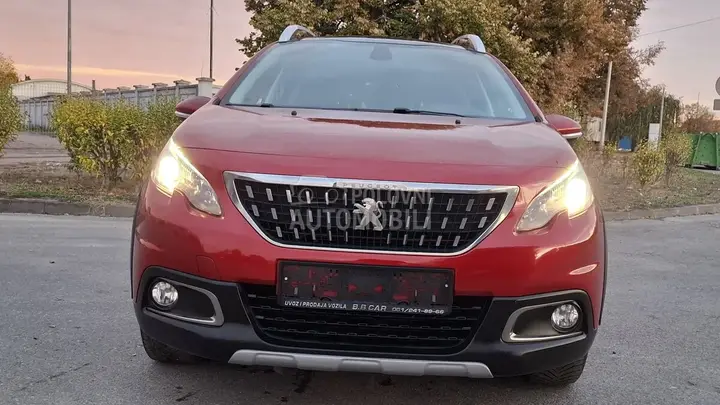 Peugeot 2008 2017 photo 2