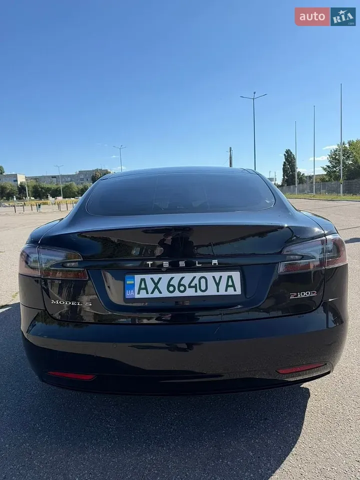 Tesla Model S 2016 photo 4