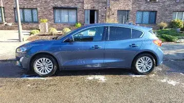 Ford Focus photo 3
