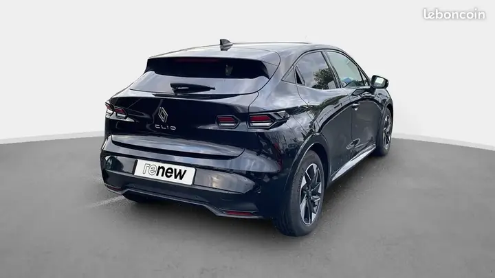 Renault Clio 2026 photo 2