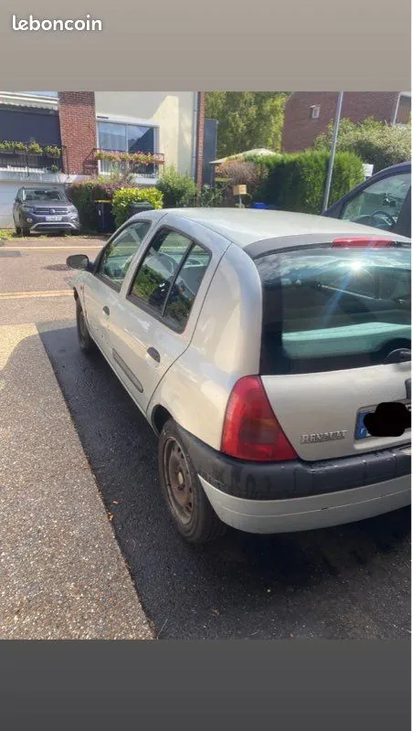 Renault Clio 1999 photo 3