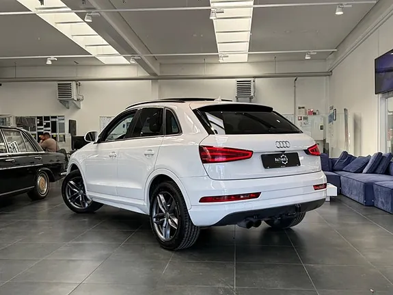 Audi Q3 2017 photo 5