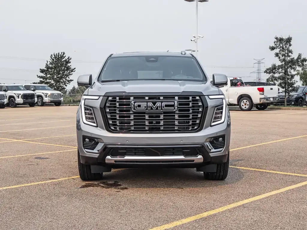 GMC Yukon 2026 photo 3