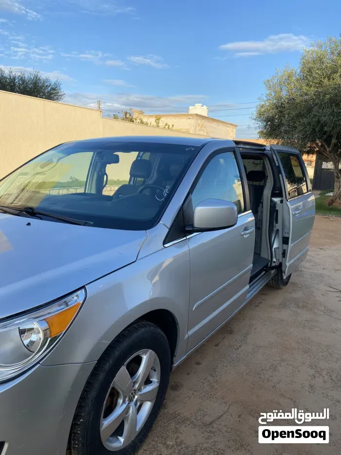 Volkswagen Routan