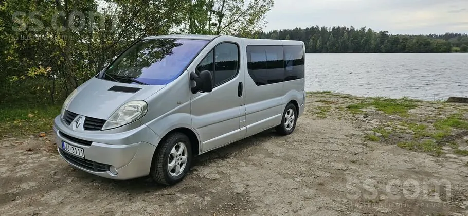 Renault Trafic 2009 photo 2