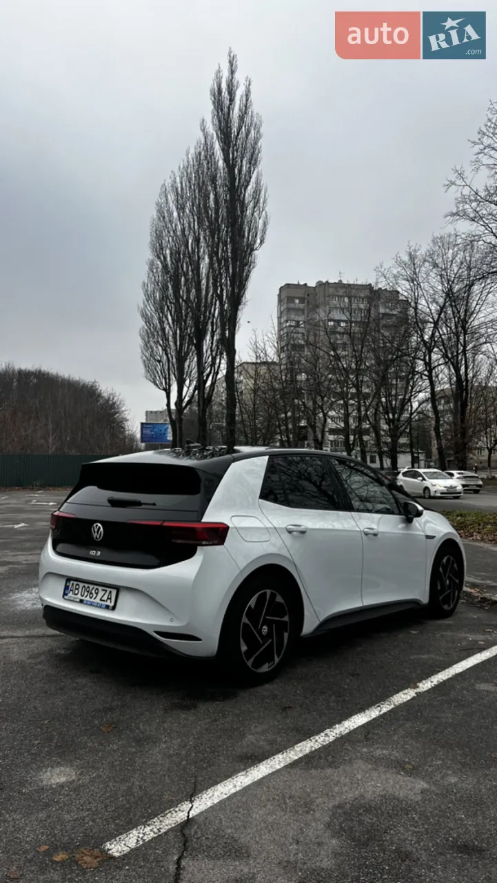 Volkswagen Id.3 2020 photo 2