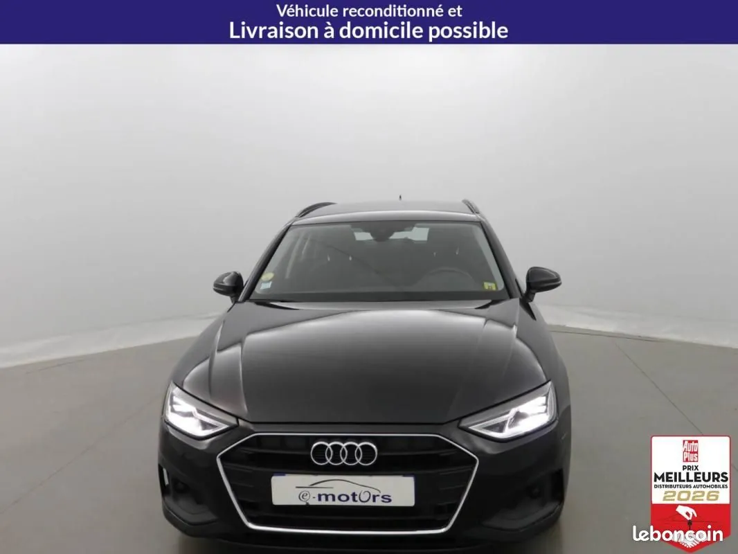 Audi A4 2022 photo 2