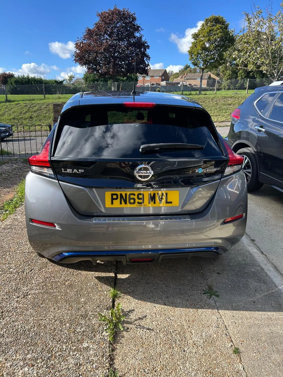 Nissan Leaf 2019 photo 2