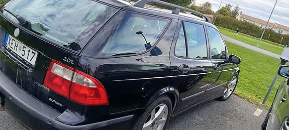 Saab 9-5 2005 photo 2