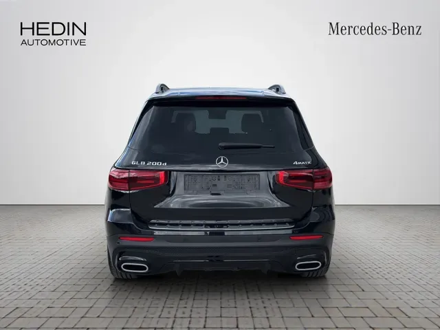 Mercedes-Benz Glb 2025 photo 3
