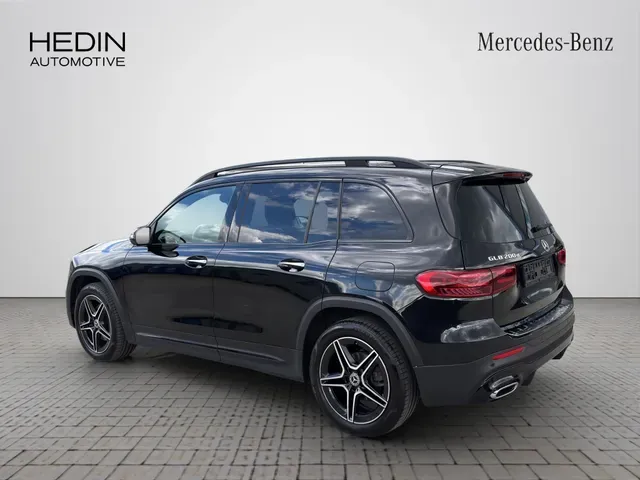 Mercedes-Benz Glb 2025 photo 2