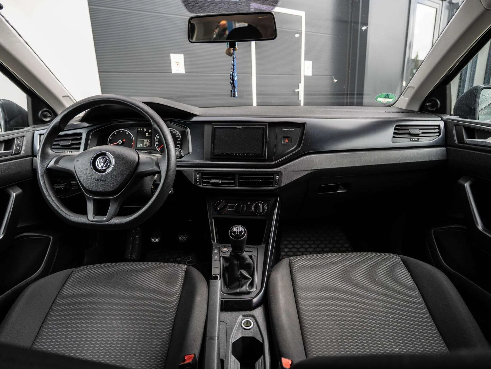 Volkswagen Polo 2018 photo 3