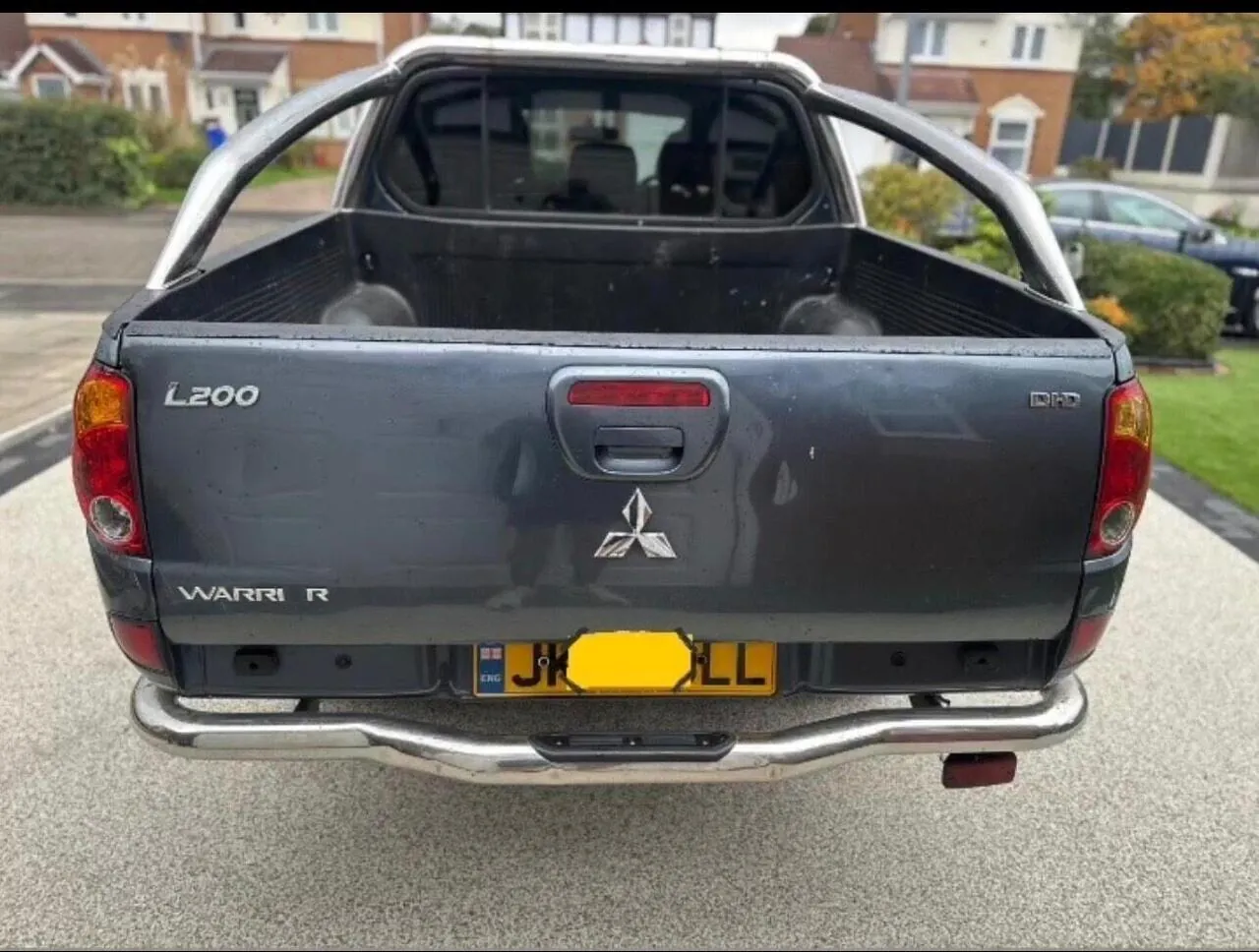 Mitsubishi L200 2007 photo 3