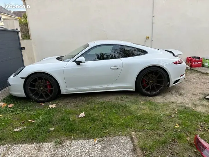 Porsche 911 2013 photo 2