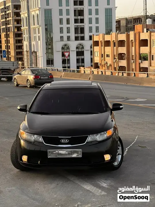 Kia Forte 2010 photo 2