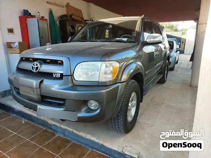 Toyota Sequoia