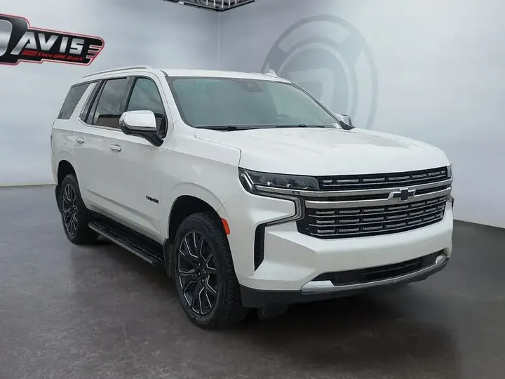 Chevrolet Tahoe 2024 photo 2
