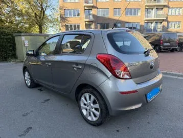 Hyundai I20 2013 photo 2