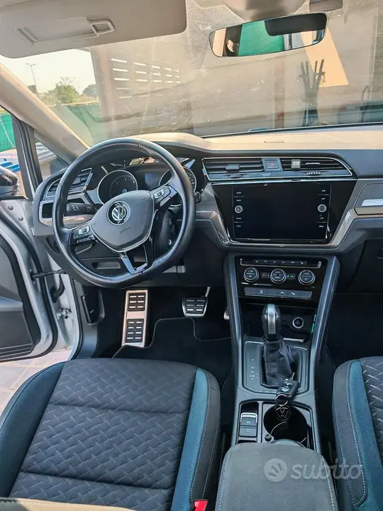 Volkswagen Touran 2019 photo 4