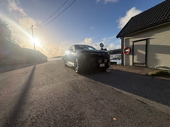 Chevrolet Silverado Ev 2024 photo 3