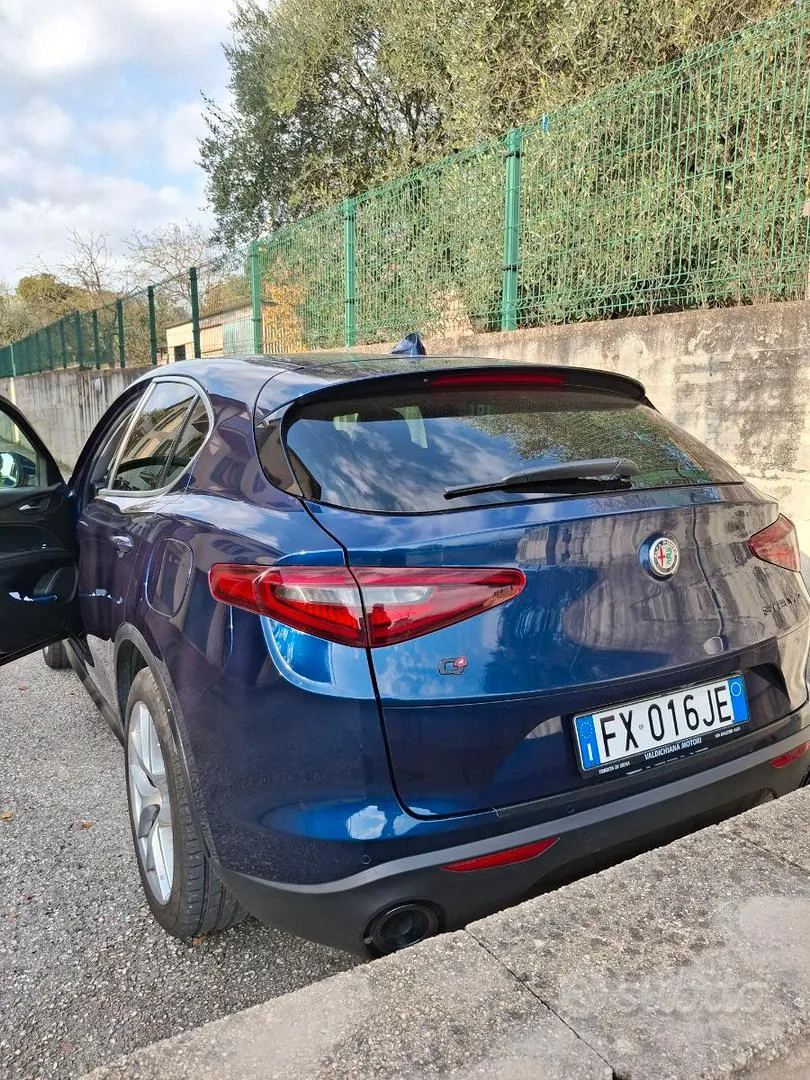 Alfa Romeo Stelvio 2019 photo 2