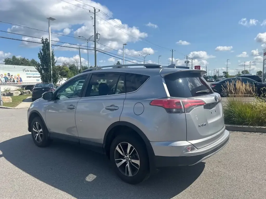 Toyota Rav4 2017 photo 5