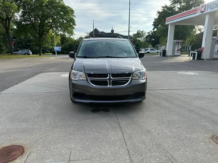 Dodge Grand Caravan 2016 photo 4