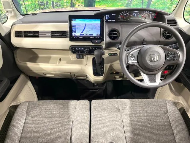 Honda N-Box 2018 photo 2